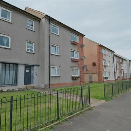 Rent this 2 bed room on Roseberry Place in Bothwell, ML3 9EP