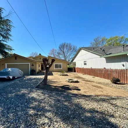 Buy this 3 bed house on 19509 Mountain Meadow North in Lake County, CA 95467