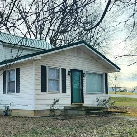 Buy this 2 bed house on 7606 Dugger Street in Mount Pleasant, TN 38474