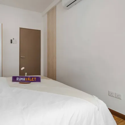 Rent this 1 bed apartment on Jalan PJU 8/13 in 52200 Petaling Jaya, Selangor