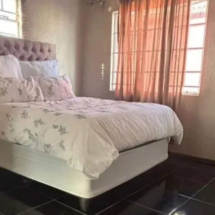 Rent this 3 bed house on Midrand in 1685, South Africa