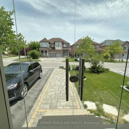 Image 8 - 15 Elmrill Road, Markham, ON L6C 2E6, Canada - Apartment for rent