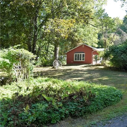 Image 2 - 31 Carmen Hill Road, Chimney Point, Brookfield, CT 06804, USA - House for sale