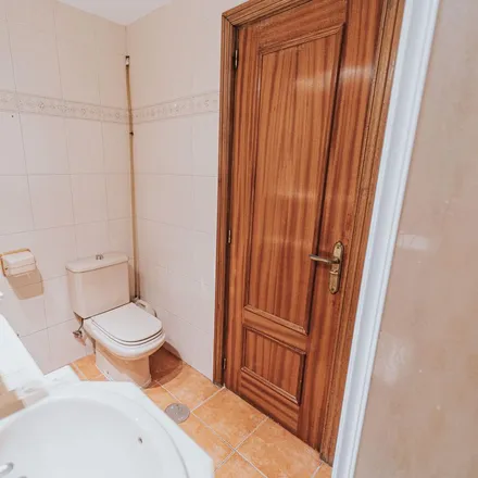 Rent this 1 bed apartment on Avenida del Mediterráneo in 28007 Madrid, Spain