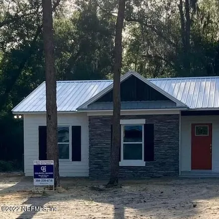 Buy this 3 bed house on 105 Rivershore Drive in Putnam County, FL 32187