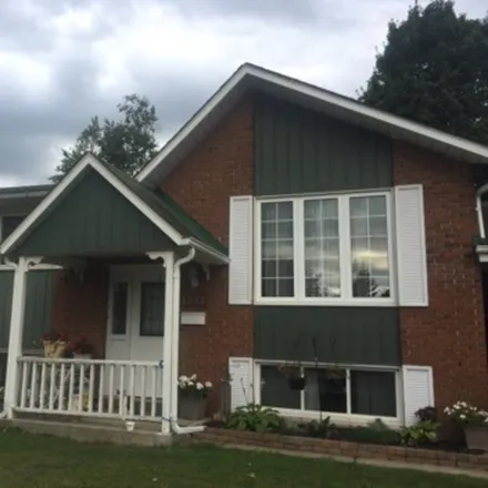 Image 2 - Brockville, Windsor Heights, ON, CA - House for rent