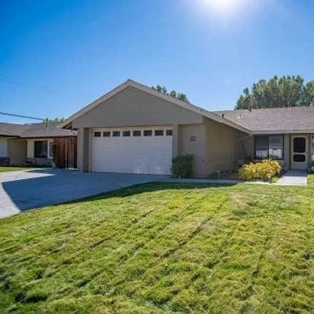 Buy this 3 bed house on 2387 Choctaw Drive in Inyo County, CA 93514