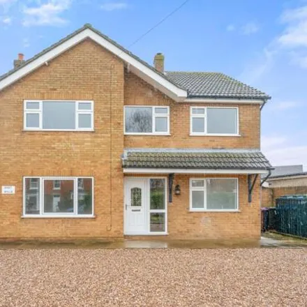 Buy this 5 bed house on Cole's Lane in High Street, Swineshead