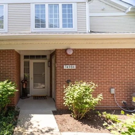 Buy this 2 bed townhouse on Lincoln Avenue in Skokie, IL 60077