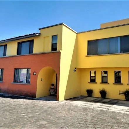Rent this 3 bed house on Calle Leona Vicario in San Salvador Tizatlalli, 52172 Metepec