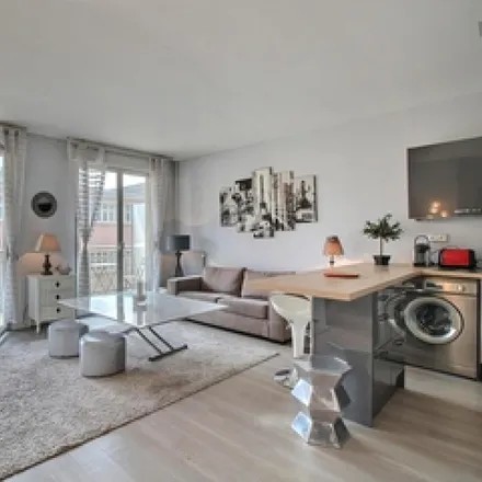 Image 7 - 24 Rue Boileau, 75016 Paris, France - Apartment for rent