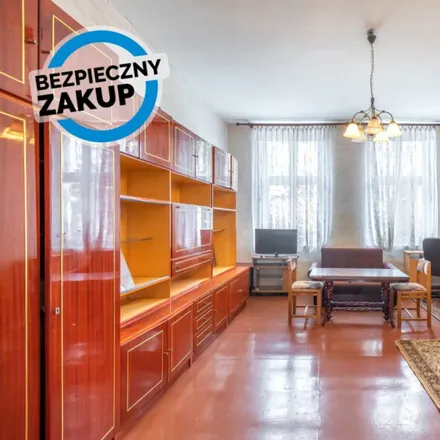 Buy this 4 bed apartment on Poczty Gdańskiej 8 in 80-321 Gdansk, Poland