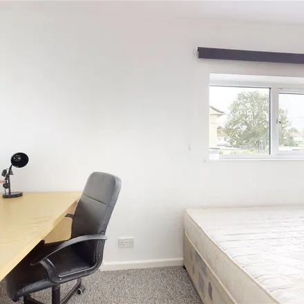 Image 1 - Cleeve Green, Bath, BA2 1SD, United Kingdom - Apartment for rent