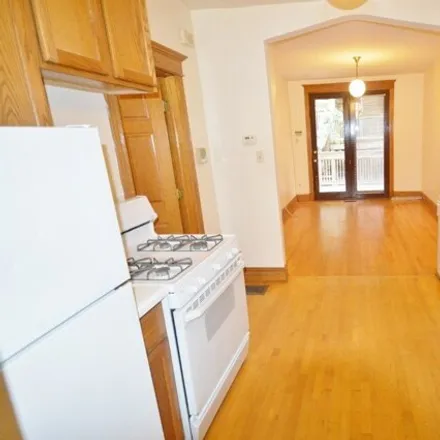 Image 5 - 638 W Drummond Pl Apt 1R, Chicago, Illinois, 60614 - Apartment for rent