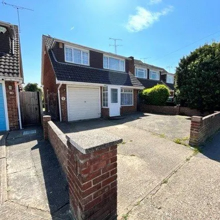 Buy this 3 bed house on Parklands Avenue in Bull Lane, Rayleigh