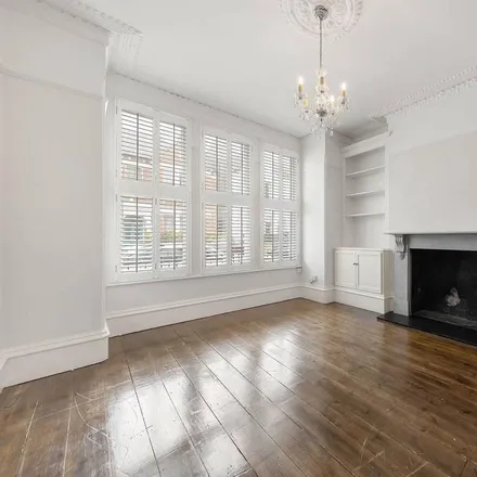 Rent this 5 bed house on Narbonne Avenue in London, SW4 9LQ