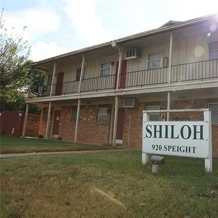 Rent this 1 bed apartment on 1800 State Street in Waco, TX 76704