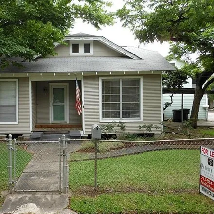 Rent this 3 bed house on 719 Asbury St in Houston, Texas