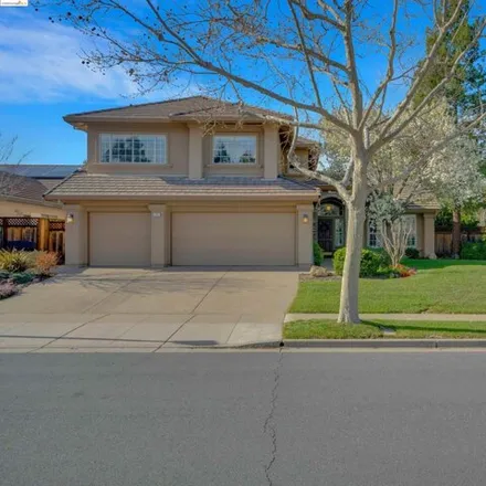 Buy this 4 bed house on 639 Rutherford Circle in Brentwood, CA 94513