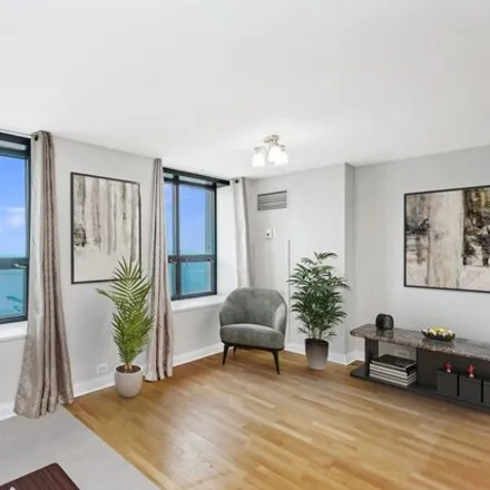 Image 3 - North Pier Tower, 474 North Lake Shore Drive, Chicago, IL 60611, USA - Condo for sale