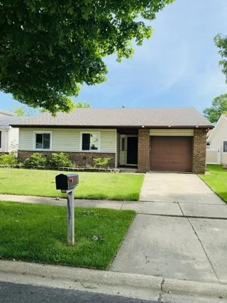 Buy this 3 bed house on 2323 Sunnydale Dr in Woodridge, Illinois