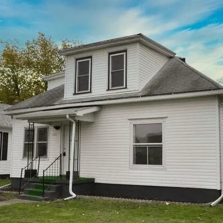 Buy this 2 bed house on 1007 East Bridge Street in South Streator, Streator