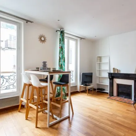 Image 5 - 21 Rue Chappe, 75018 Paris, France - Apartment for rent