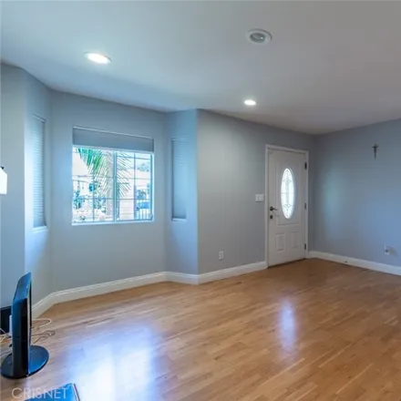 Image 5 - 10366 Lorne Street, Los Angeles, CA 91352, USA - House for rent