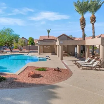 Image 9 - East Ironwood Drive, Phoenix, AZ 85044, USA - House for sale