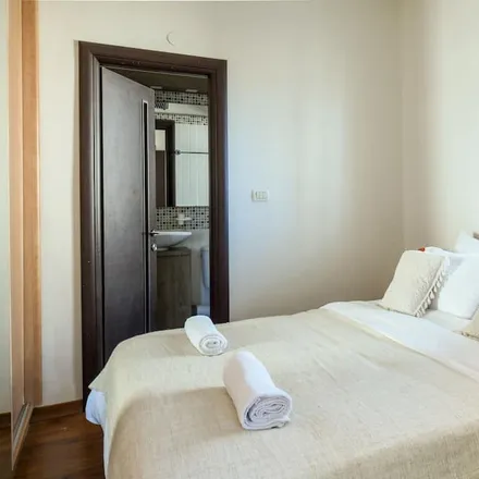 Rent this 1 bed apartment on Sderot Giborei Israel in 4250519 Netanya, Israel