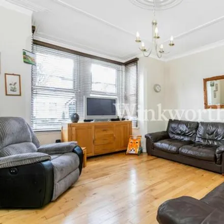 Buy this 3 bed townhouse on 36 Melbourne Avenue in Bowes Park, London