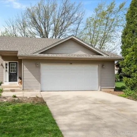 Buy this 4 bed house on 899 Hamlet Street in Batavia, IL 60510