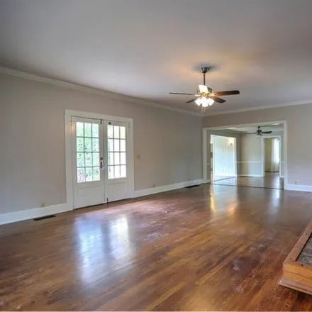 Image 5 - 315 Pine Grove Road, Roswell, GA 30075, USA - House for sale