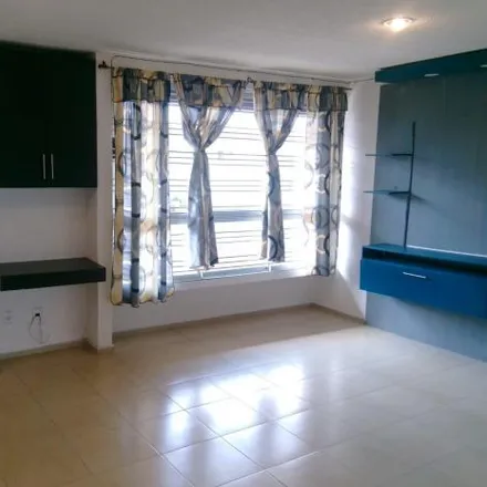 Rent this 3 bed apartment on IEMS "Felipe Carrillo Puerto" in Calle Oriente 237, Iztacalco