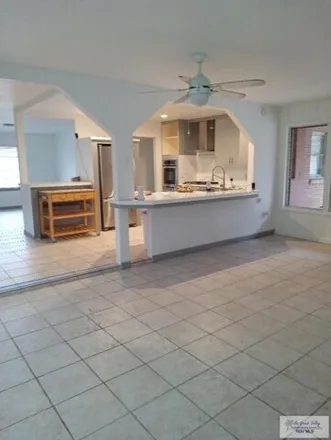 Image 3 - 1168 Parkwood Place, Brownsville, TX 78520, USA - House for sale