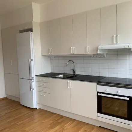 Rent this 3 bed apartment on unnamed road in 542 32 Mariestad, Sweden