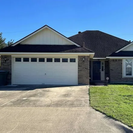 Buy this 3 bed house on 1332 Westmeadow Drive in Beaumont, TX 77706
