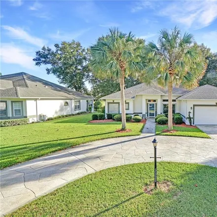 Buy this 3 bed house on 5580 Grove Heights in Lake County, FL 32159