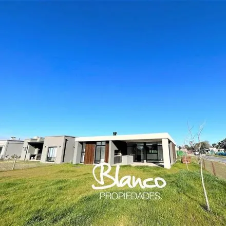 Image 2 - unnamed road, Partido del Pilar, B1629 CFE Fátima, Argentina - House for rent