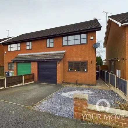 Buy this 3 bed duplex on St Mary's Catholic Primary School in Dane Bank Avenue, Crewe
