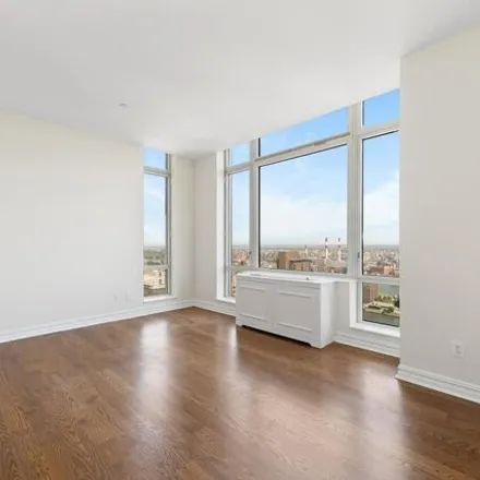 Image 5 - Bridge Tower Place, East 60th Street, New York, NY 10022, USA - Condo for sale