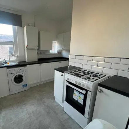 Image 7 - Warton Terrace, Newcastle upon Tyne, NE6 5LS, United Kingdom - Apartment for rent