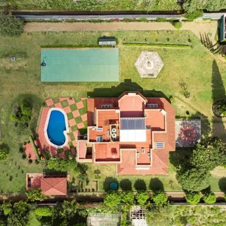 Buy this 6 bed house on Prolongación Matamoros in 62520 Tepoztlán, MOR