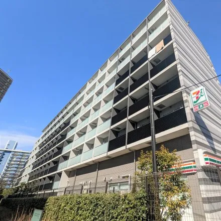 Rent this studio apartment on 7-Eleven in 太平洋会館前タクシー乗り場, Toyosu 1-chome