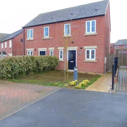Buy this 2 bed duplex on unnamed road in Driffield, YO25 5DX