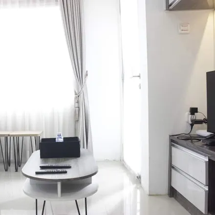 Rent this studio apartment on Tower B 10FL #06 Jl. Karapitan No.1Lengkong