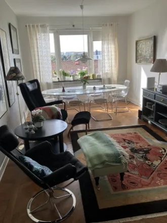 Rent this 3 bed condo on Gibraltargatan 58 in 412 59 Gothenburg, Sweden