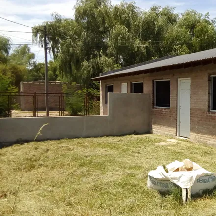 Buy this 2 bed house on Suipacha 208 in Partido de Marcos Paz, Marcos Paz