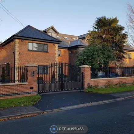 Image 2 - Eyebrook Road, Dunham Town, WA14 3LP, United Kingdom - Townhouse for rent