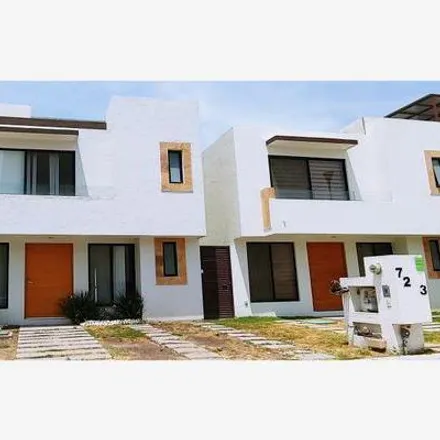 Buy this 4 bed house on unnamed road in Delegaciön Santa Rosa Jáuregui, 76100 Juriquilla